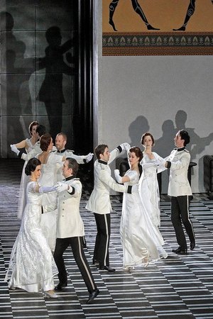 Met Opera 2022/23: Der Rosenkavalier poster