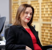Renée Dumont