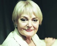 Claudia Lapacó