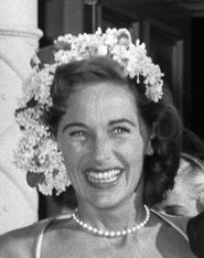 Gloria Stewart