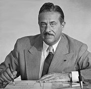 Raymond Loyer