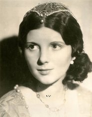 Thea Holme