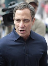 Harvey Levine