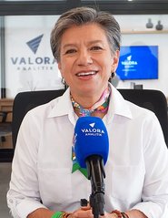 Claudia Lopez