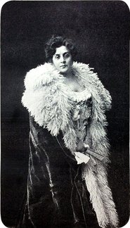 Elena Muñoz