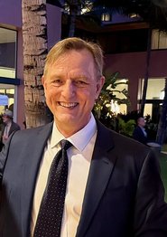 Christopher Farries