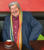 Helmut Stauss
