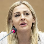 Nina Vangeli
