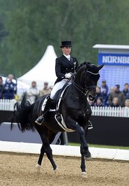 Jessica von Bredow-Werndl