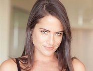 Anna David